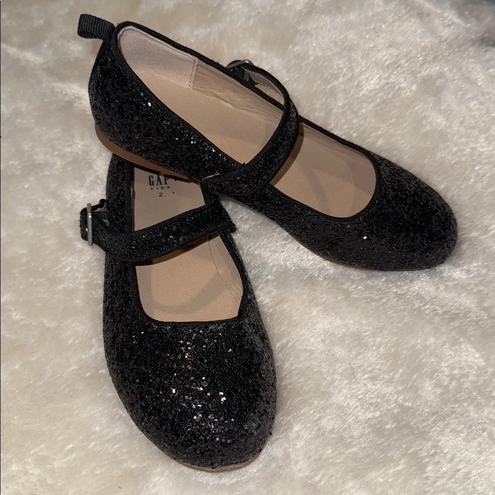 GAP Kids Sparkly Black Dress Shoes - Picture 3 of 3